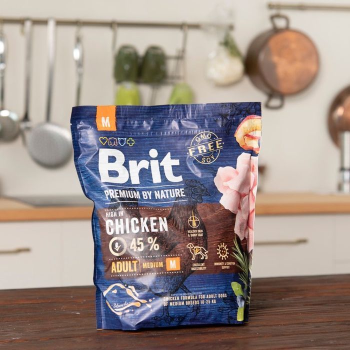 Brit Premium Dog Adult M сухий корм для собак 1 кг - курка - masterzoo.ua